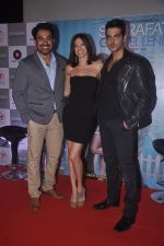 Zayed Khan, Rannvijay Singh at Sharafat Gayi Tel Lene in Cinemax, Mumbai on 14th Nov 2014